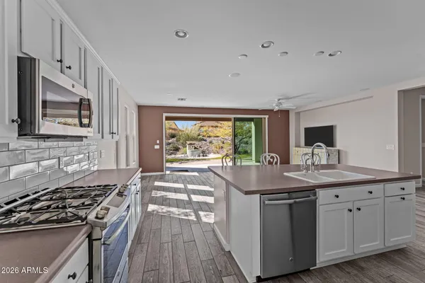 Property Slideshow image 3 of 28 | 3315 rising sun rdg, Wickenburg, AZ, 85390