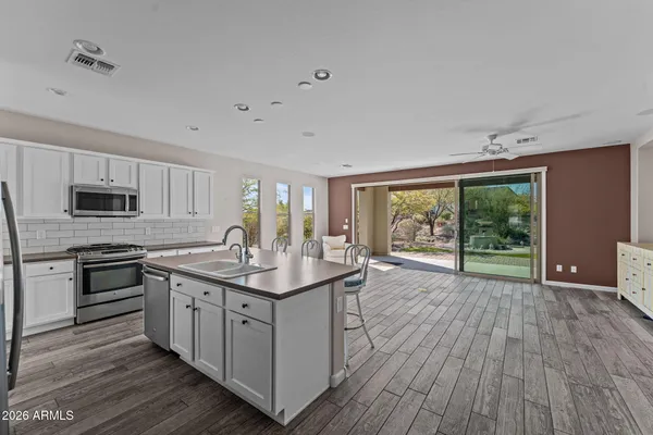 Property Slideshow image 2 of 28 | 3315 rising sun rdg, Wickenburg, AZ, 85390