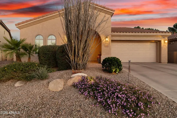 Property Slideshow image 2 of 67 | 5291 s sugarberry ct, Gilbert, AZ, 85298