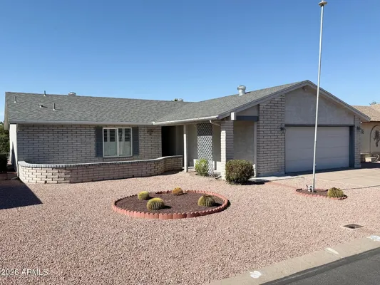 Property Slideshow image 2 of 47 | 926 s 79th way, Mesa, AZ, 85208