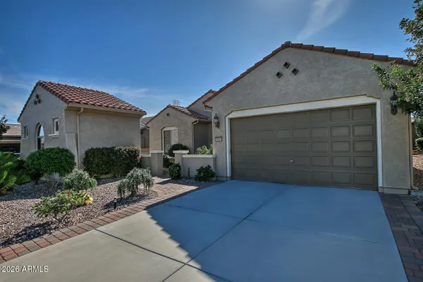 Property Slideshow image 2 of 65 | 7801 w yorktown way, Florence, AZ, 85132