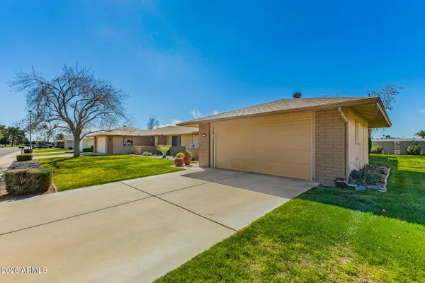 Property Slideshow image 3 of 35 | 12739 w ballad dr, Sun City West, AZ, 85375