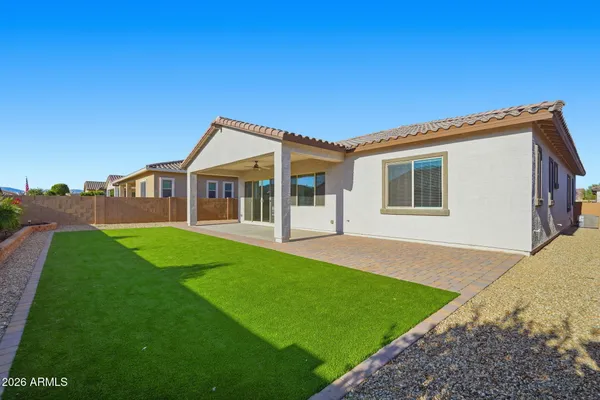 Property Slideshow image 3 of 48 | 24749 n 175th ave, Surprise, AZ, 85387