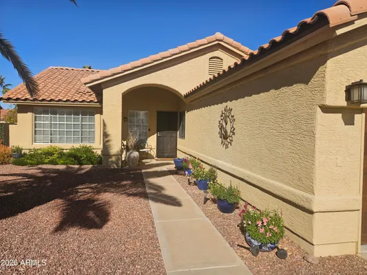 Property Slideshow image 2 of 40 | 25426 s spring creek rd, Sun Lakes, AZ, 85248