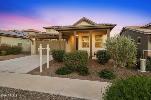 Property Slideshow image 3 of 71 | 4923 n 205th gln, Buckeye, AZ, 85396
