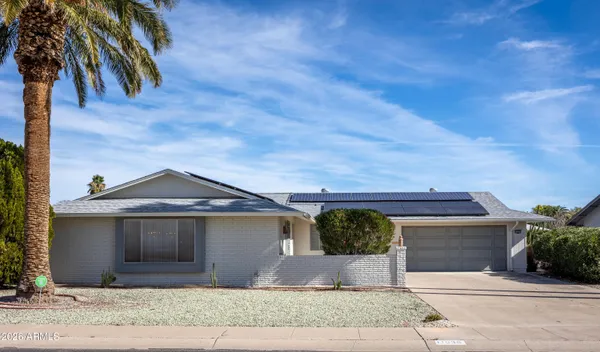 Property Slideshow image 2 of 22 | 11036 w oak ridge rd, Sun City, AZ, 85351