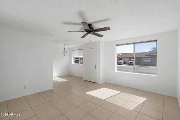 Property Slideshow image 3 of 22 | 9682 w ironwood dr a, Peoria, AZ, 85345