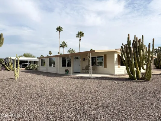 Property Slideshow image 2 of 44 | 735 s park view cir, Mesa, AZ, 85208