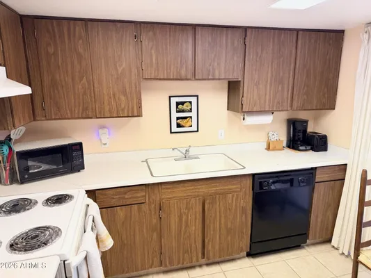 Property Slideshow image 2 of 44 | 460 s desert palm, Mesa, AZ, 85208