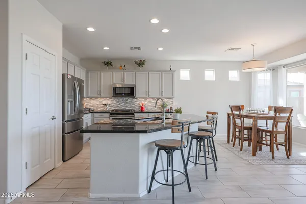 Property Slideshow image 3 of 72 | 16768 s 180th dr, Goodyear, AZ, 85338