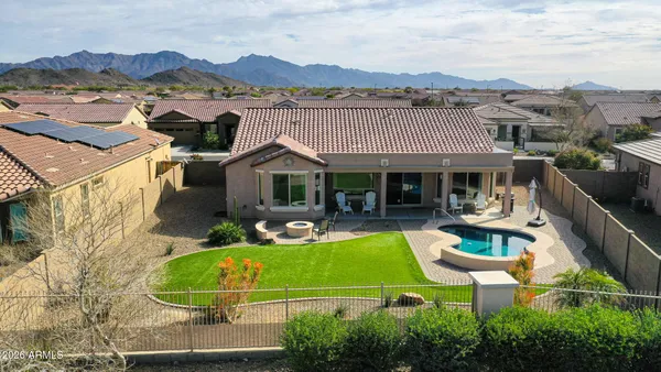 Property Slideshow image 3 of 72 | 16768 s 180th dr, Goodyear, AZ, 85338