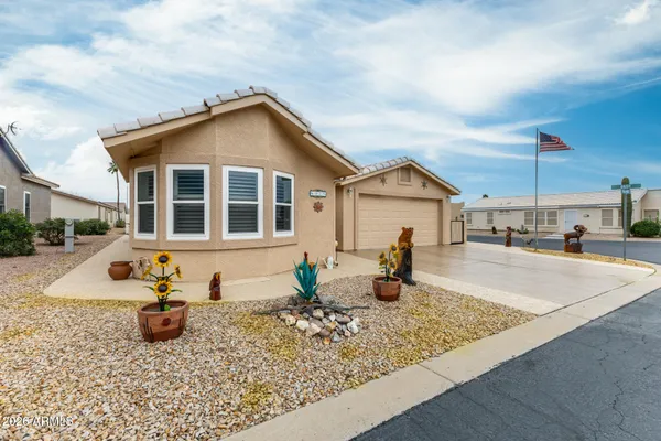 Property Slideshow image 2 of 27 | 2101 s meridian rd 97, Apache Junction, AZ, 85120