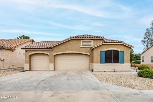 Property Slideshow image 2 of 31 | 17903 n windfall dr, Surprise, AZ, 85374