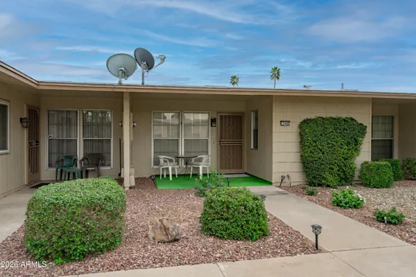 Property Slideshow image 2 of 28 | 17445 n boswell blvd, Sun City, AZ, 85373