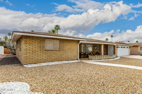 Property Slideshow image 3 of 35 | 5923 e anaheim st, Mesa, AZ, 85205