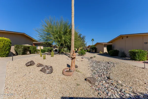 Property Slideshow image 2 of 58 | 13461 w desert glen dr, Sun City West, AZ, 85375