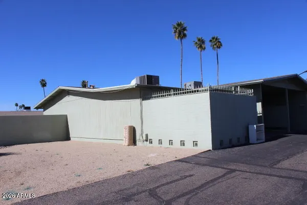 Property Slideshow image 3 of 18 | 10846 w santa fe dr, Sun City, AZ, 85351