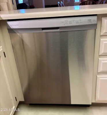 Property Slideshow image 3 of 30 | 10330 w thunderbird blvd b316, Sun City, AZ, 85351