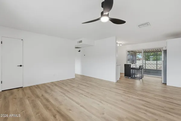 Property Slideshow image 3 of 35 | 2134 e beck ln, Phoenix, AZ, 85022