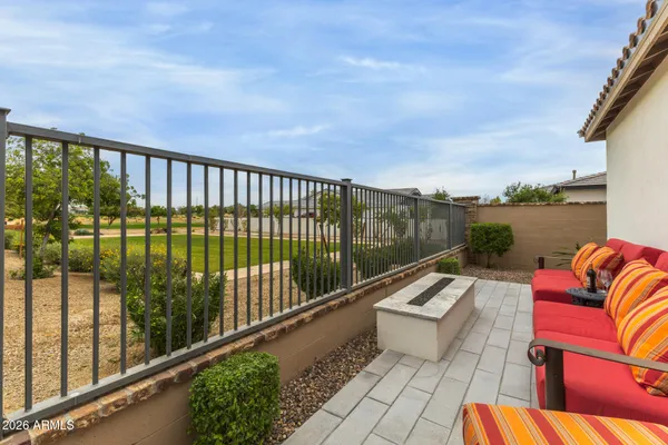 Property Slideshow image 2 of 47 | 11531 n jerome st, Surprise, AZ, 85388