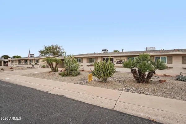 Property Slideshow image 3 of 31 | 10411 w clair dr, Sun City, AZ, 85351