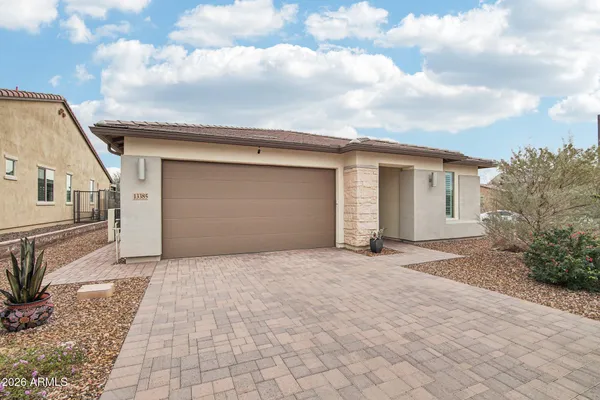 Property Slideshow image 2 of 34 | 13385 w milton dr, Peoria, AZ, 85383