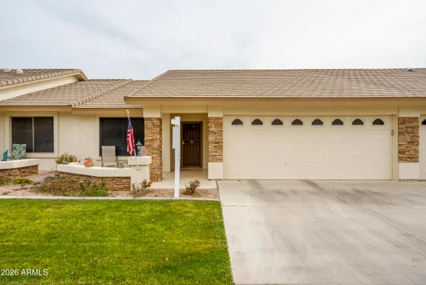 Property Slideshow image 2 of 32 | 11250 e kilarea ave 254, Mesa, AZ, 85209