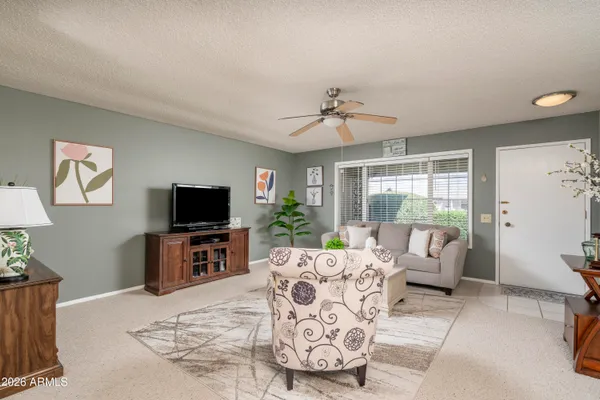 Property Slideshow image 2 of 19 | 10007 w pleasant valley rd, Sun City, AZ, 85351