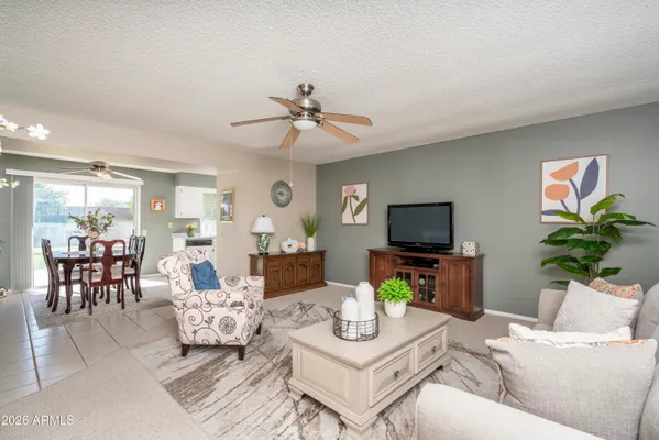 Property Slideshow image 3 of 19 | 10007 w pleasant valley rd, Sun City, AZ, 85351