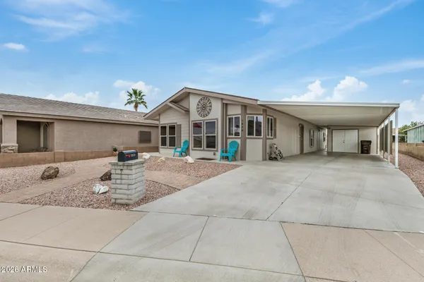 Property Slideshow image 3 of 33 | 5838 e montara pl, Mesa, AZ, 85215