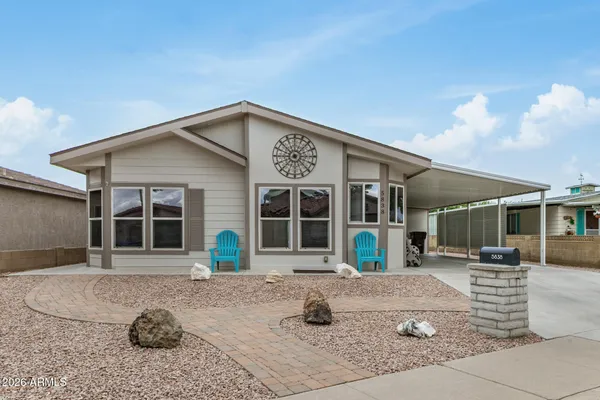 Property Slideshow image 2 of 33 | 5838 e montara pl, Mesa, AZ, 85215