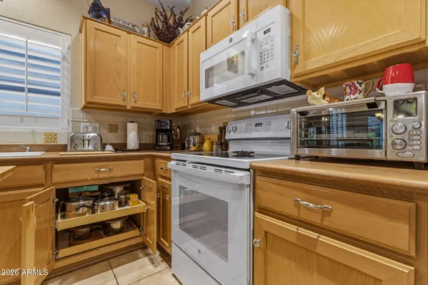 Property Slideshow image 3 of 37 | 19545 n 108th ave, Peoria, AZ, 85373