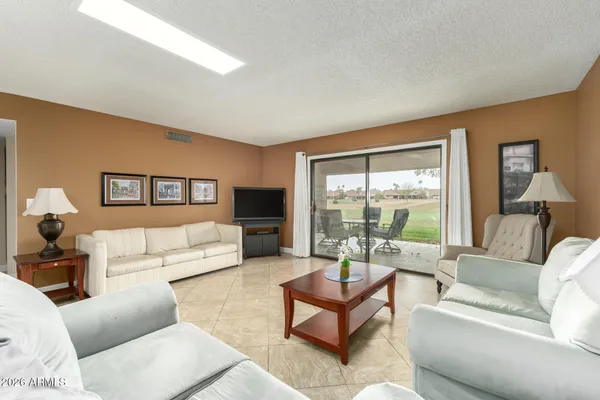 Property Slideshow image 3 of 46 | 9634 w tonto ln, Peoria, AZ, 85382