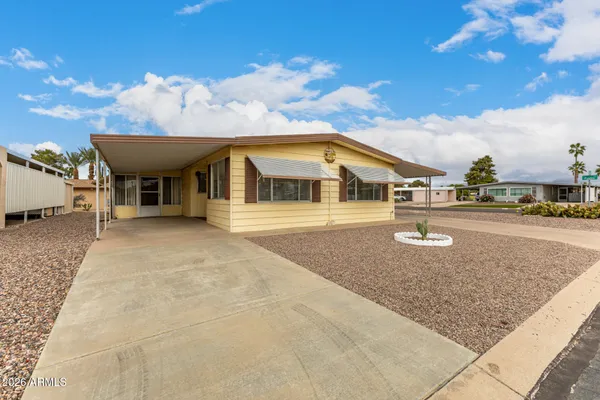 Property Slideshow image 2 of 41 | 8221 e pueblo ave, Mesa, AZ, 85208