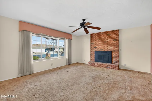 Property Slideshow image 3 of 37 | 4719 e flossmoor cir, Mesa, AZ, 85206