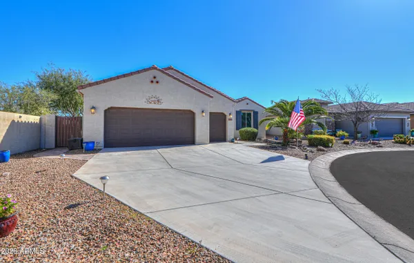 Property Slideshow image 3 of 39 | 5113 n sonora ct, Eloy, AZ, 85131