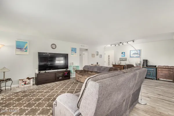 Property Slideshow image 3 of 33 | 1115 s 81st way, Mesa, AZ, 85208