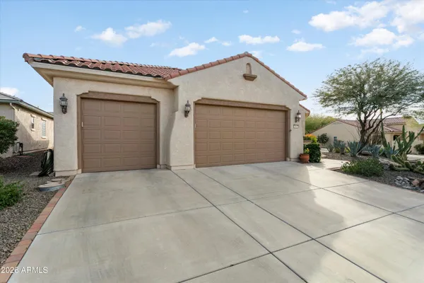 Property Slideshow image 2 of 45 | 26847 w potter dr, Buckeye, AZ, 85396