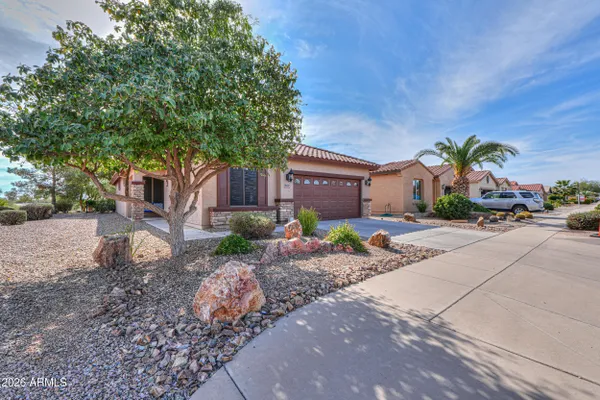 Property Slideshow image 2 of 60 | 2467 e hancock trl, Casa Grande, AZ, 85194