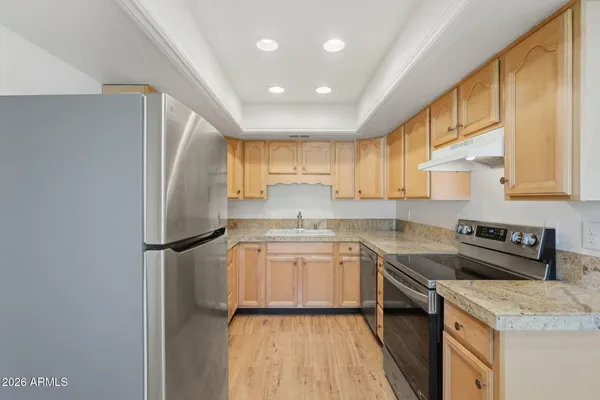 Property Slideshow image 3 of 31 | 6274 e avalon dr, Scottsdale, AZ, 85251