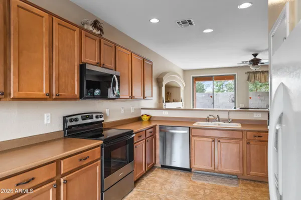 Property Slideshow image 3 of 46 | 20148 n big dipper dr, Maricopa, AZ, 85138