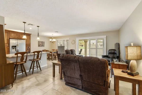 Property Slideshow image 2 of 41 | 560 s palo verde way, Mesa, AZ, 85208