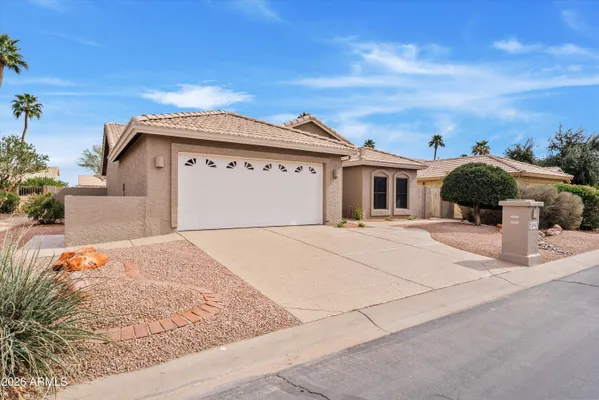 Property Slideshow image 2 of 34 | 24907 s lakestar dr, Sun Lakes, AZ, 85248