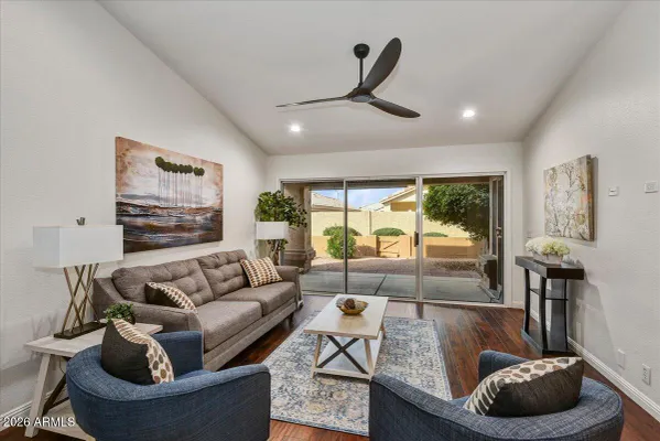 Property Slideshow image 3 of 15 | 19812 n 90th dr, Peoria, AZ, 85382