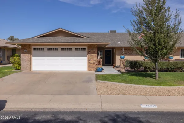 Property Slideshow image 3 of 31 | 12914 w shadow hills dr, Sun City West, AZ, 85375