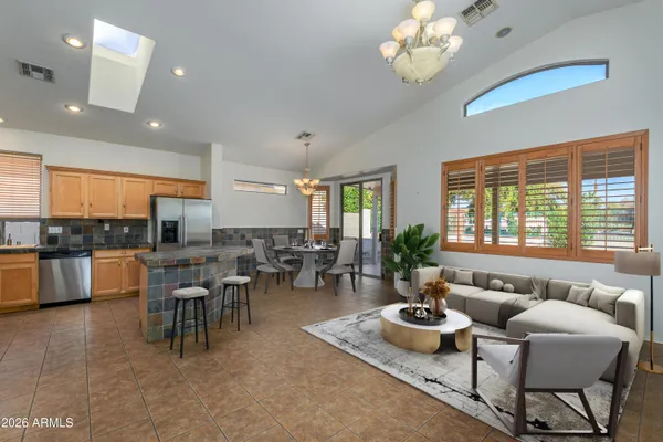 Property Slideshow image 3 of 36 | 17610 w hayden dr, Surprise, AZ, 85374