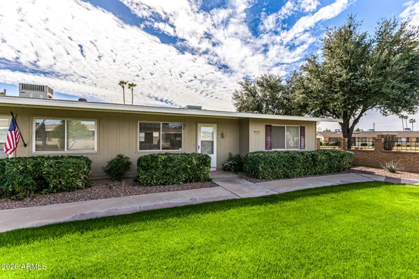 Property Slideshow image 2 of 14 | 13625 n 111th ave, Sun City, AZ, 85351
