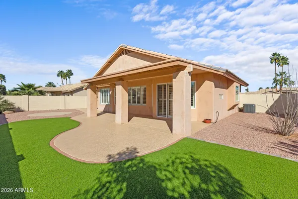 Property Slideshow image 2 of 42 | 14643 w whispering wind trl, Surprise, AZ, 85374