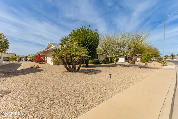 Property Slideshow image 3 of 23 | 19214 n 133rd ave, Sun City West, AZ, 85375
