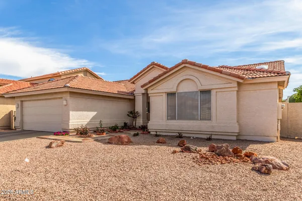 Property Slideshow image 2 of 38 | 10701 e nacoma dr, Sun Lakes, AZ, 85248